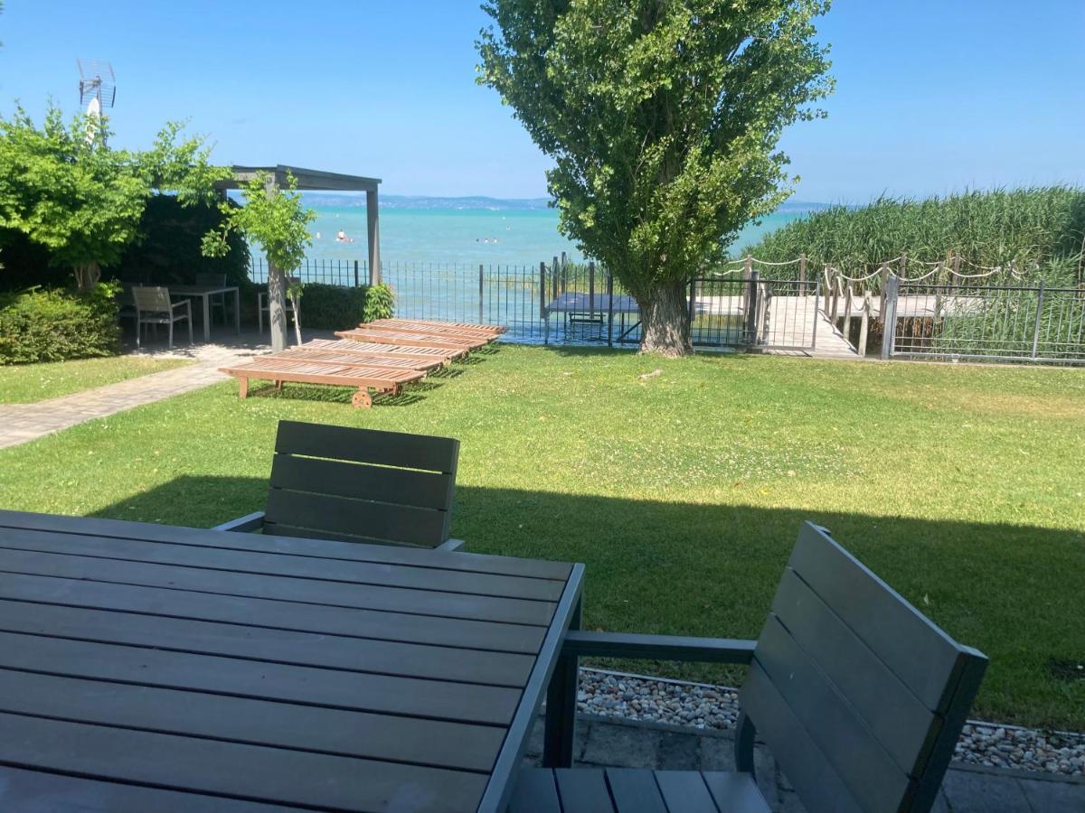 Beach 101 Villa Siófok Exteriör bild