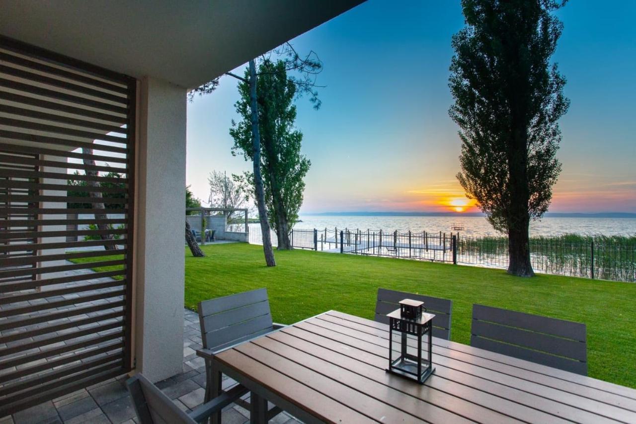 Beach 101 Villa Siófok Exteriör bild