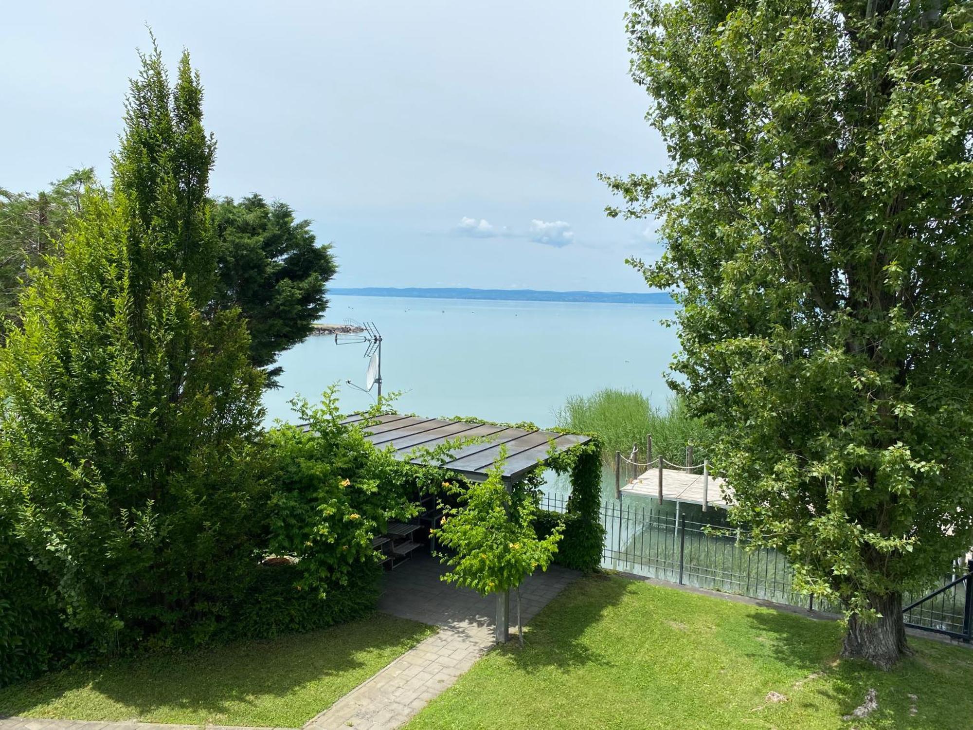 Beach 101 Villa Siófok Exteriör bild